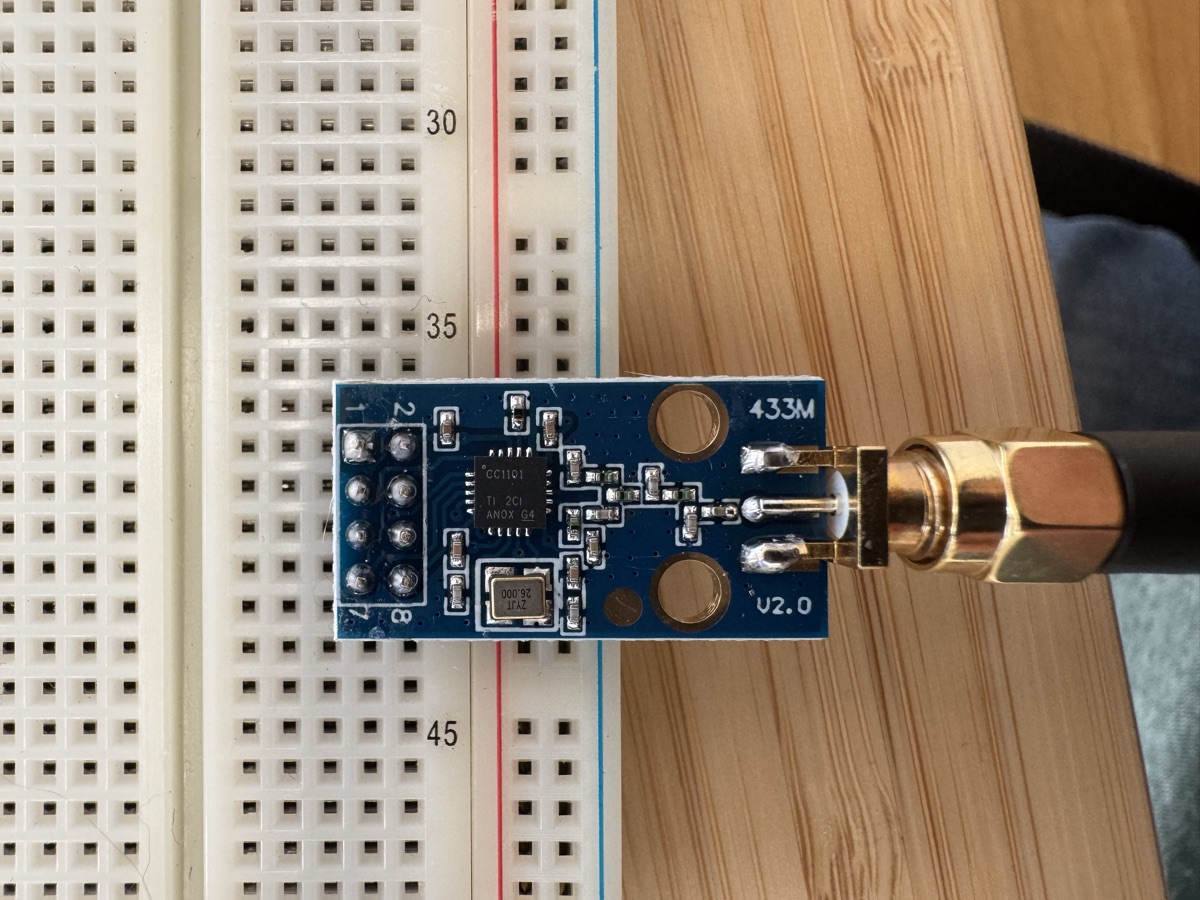 Il modulo CC1101 433MHz sulla breadboard